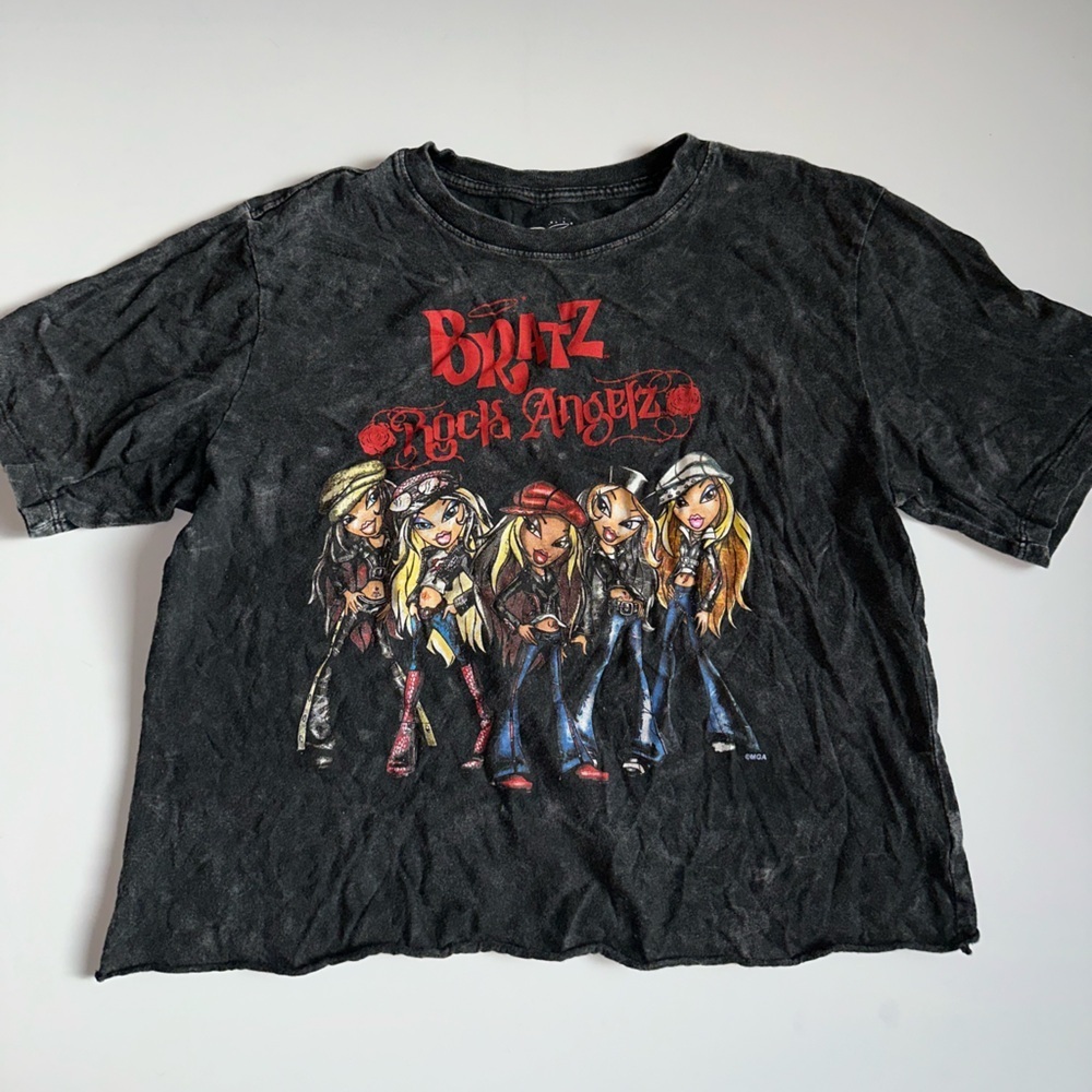 Bratz Rock Angelz Crop Top T-Shirt Women’s Small Black Acid Wash Red Graphic